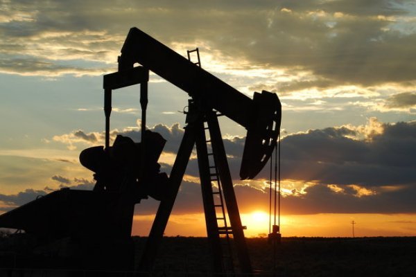 وزیر نفت: بهره‌وری شرکت ملی حفاری باید افزایش یابد