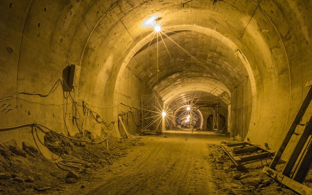 شهردار کرج گزارش داد: آخرین وضعیت پروژه متروی کرج/ مناقصه ریل‌گذاری انجام می‌شود