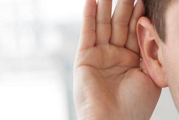 رئیس اداره سلامت گوش و شنوایی: اجازه ندهید کم شنوایی محدودتان کند