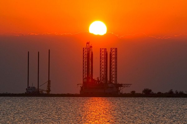 توقف یک ماهه تولید نفت میدان مشترک نفتی عربستان و کویت