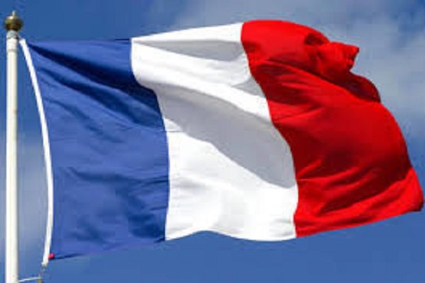 با ادعای وحدت و همبستگی با ملت لبنان؛ فرانسه صدور روادید برای لبنانی‌ها را ازسرمی‌گیرد