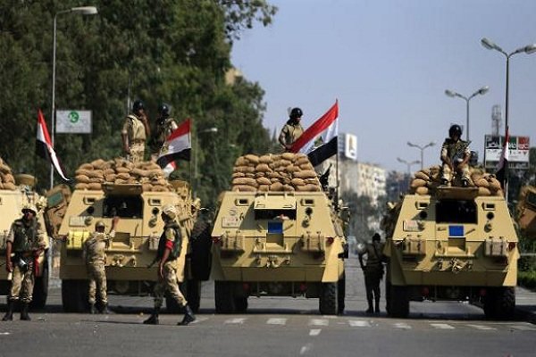 عملیات ارتش مصر علیه گروه‌های تروریستی در «صحرای سینا»