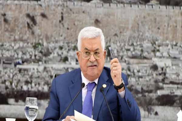 عباس در تماس تلفنی با ماکرون: امارات حق ندارد از جانب ملت فلسطین حرف بزند