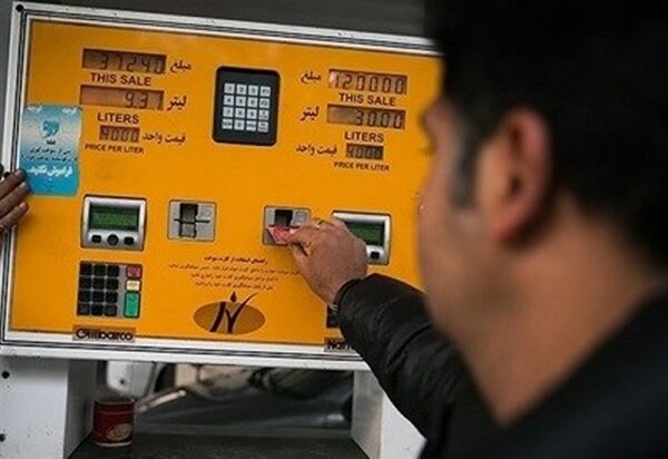 سود پالایشگاه ها از فروش بنزین داخلی