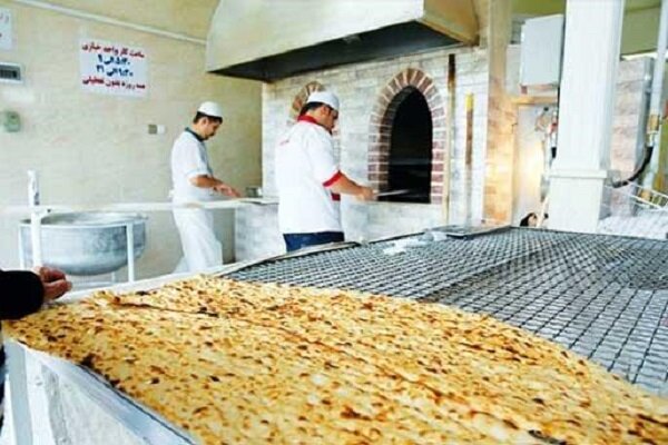 رئیس اتحادیه نانوایان سنتی تهران اعلام کرد: لزوم ثبت‌نام نانوایی‌ها در سامانه سلامت