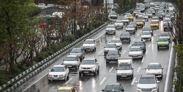 مدیرعامل شرکت کنترل ترافیک تهران: افزایش ۷۰ درصدی ترافیک تهران نسبت به روزهای عادی