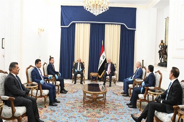 «صالح»خواستارهماهنگی طرف‌های سیاسی برای تشکیل کابینه جدید عراق شد