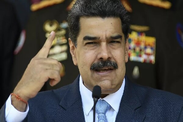 «مادورو» خواستار صف آرایی کشورها در برابر تحریم های آمریکا شد