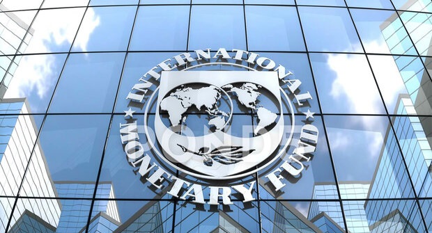 صندوق بین‌المللی پول: درآمد نفتی خاورمیانه امسال ۲۷۰ میلیارد دلار افت می‌کند