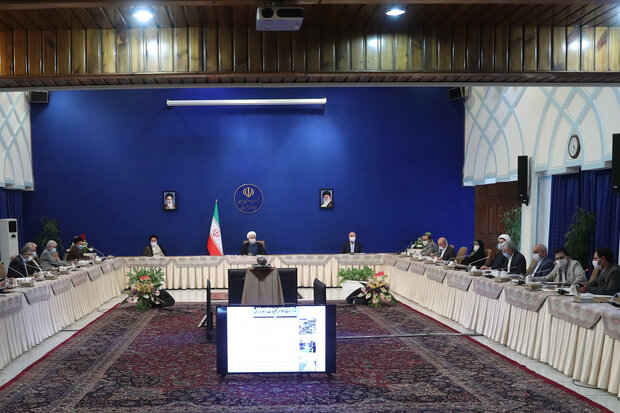 روحانی در جلسه شورای عالی انقلاب فرهنگی: دفاع مقدس فرهنگ جهاد، ایثار و شهادت را بوجود آورد