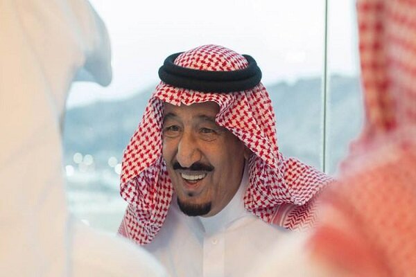 تحلیلگر عراقی: اعلام کسالت پادشاه سعودی برای تعویق سفر الکاظمی بهانه‌ای بیش نبود