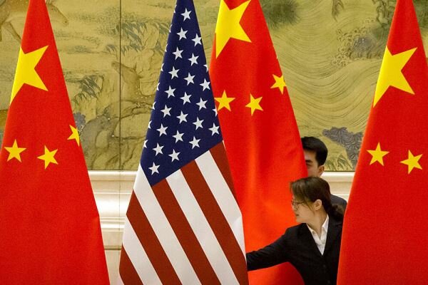 در رابطه با مناقشه هنگ‌کنگ؛ چین ۱۱ مقام آمریکایی را تحریم کرد