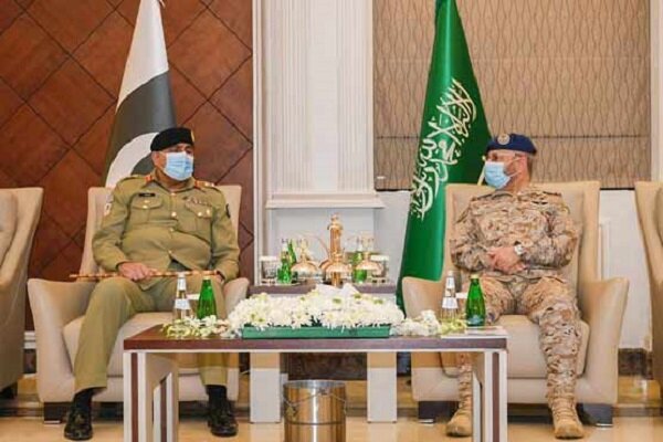 آشکار شدن اختلافات پاکستان و عربستان در سفر ژنرال «باجوا» به ریاض