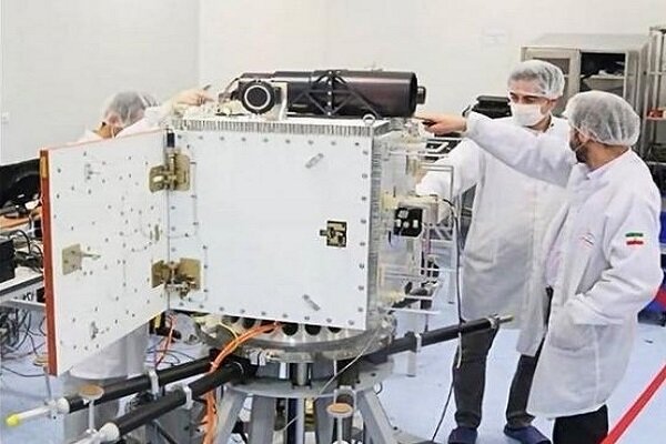 وزیر ارتباطات : ماهواره«پارس۱»به سرانجام رسید