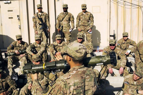 دونالد ترامپ: شمار نظامیان آمریکا در خاک عراق به ۲۰۰۰ نفر کاهش می یابد
