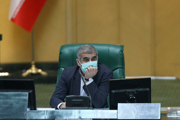 نیکزاد در صحن مجلس: منابع پرداخت یارانه ۱۰۰ هزار تومانی باید به تایید مجلس برسد