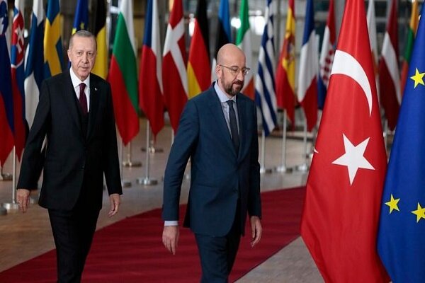 میشل اعلام کرد: اتحادیه اروپا اعمال تحریم علیه ترکیه را به ماه دسامبر موکول کرد