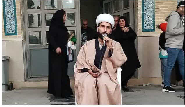 گزارش خبری مراسم «جمعههای انتظار» در گلزار شهدای سید فتحالله گزارش خبری مراسم «جمعههای انتظار» در گلزار شهدای سید فتحالله